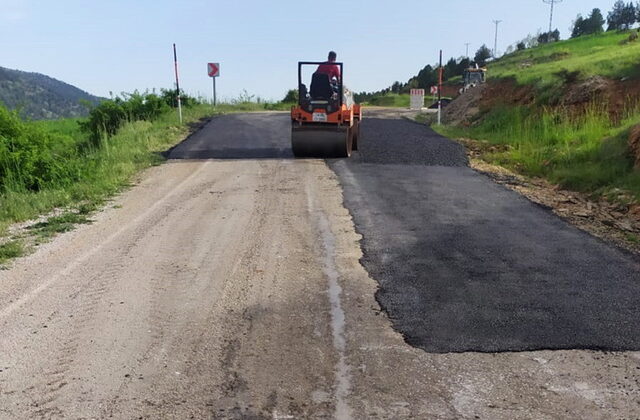 Büyükşehir, Göksun Kınıkkoz Grup Yolunu Yeniliyor