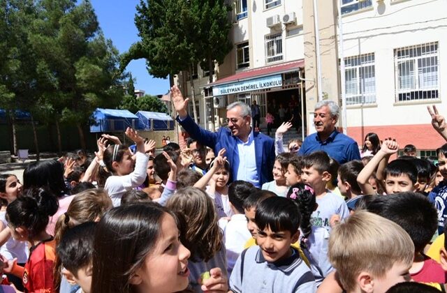 Başkan Güngör;“Yavrularımıza Daha Yaşanabilir Bir Şehir Bırakmak İçin Gayret Ediyoruz”