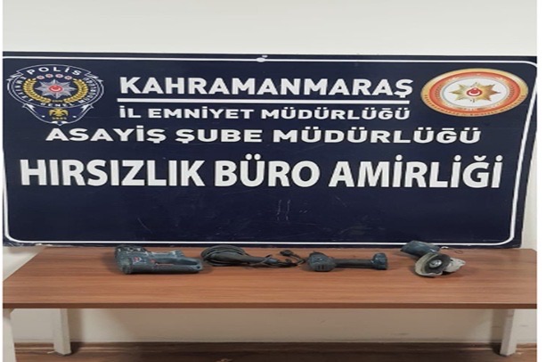 EMNİYET MÜDÜRLÜĞÜ EKİPLERİ,  BİR HAFTADA ÇEŞİTLİ SUÇLARA KARIŞAN 128 KİŞİYİ YAKALAYARAK ADLI MERCİLERE TESLİM ETTİ