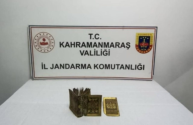 JANDARMA TARİHİ ESER KAÇAKÇISI 2 ŞAHSI YAKALADI