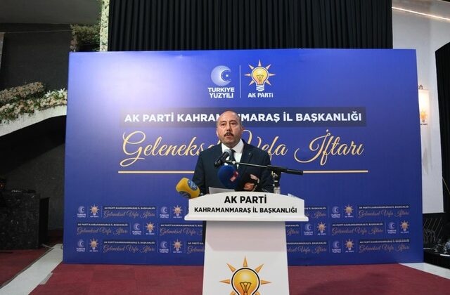 AK Parti Kahramanmaraş kadroları vefa iftarında bir araya geldi