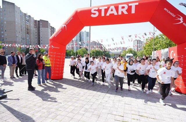 KIRLANGIÇ GENÇLİK FESTİVALİ 4. GÜNÜNDE 19 MAYIS İÇİN KOŞTULAR 