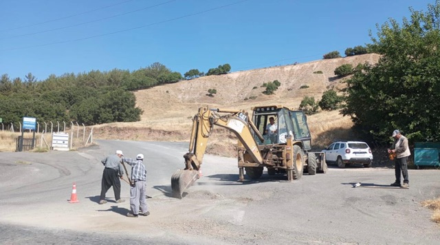 YUSUFHACILI MAHALLESİ’NDE ASFALT ÇALIŞMALARI DEVAM EDİYOR