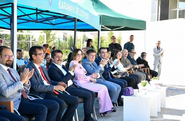 Karaman’da İlköğretim Haftası Coşkuyla Kutlandı: Vali Sarıibrahim ve Protokol Üyeleri Öğrencilerle Buluştu