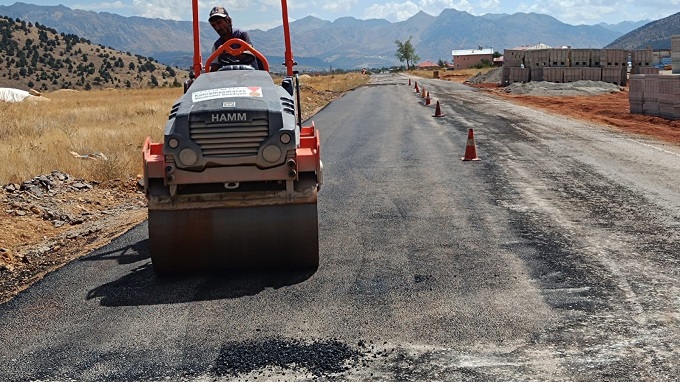 Büyükşehir, Göksun’da Ulaşım Atağını Sürdürüyor