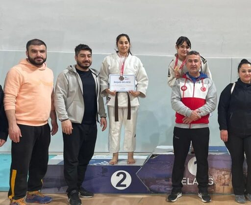 Dulkadiroğlu Belediye Spor Kulübü Judo Takımı, Bölge Şampiyonası’nda Büyük Başarı Elde Etti