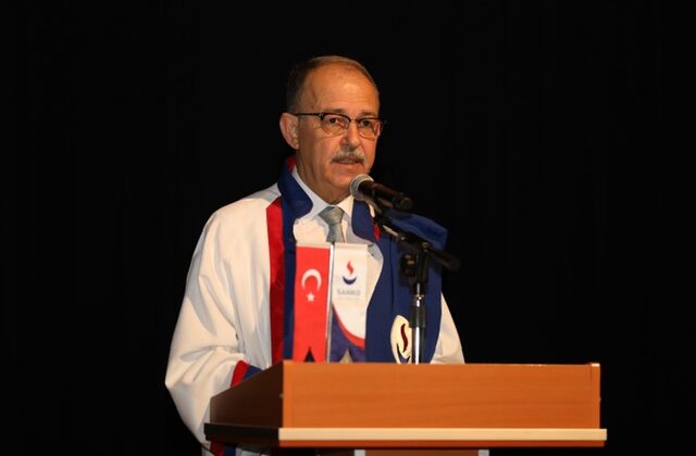 SANKO ÜNİVERSİTESİ REKTÖRÜ PROF. DR. DAĞLI: “2025 YILI, HEPİMİZ İÇİN YENİ BAŞLANGIÇLARIN VE GÜZEL GÜNLERİN HABERCİSİ OLSUN”