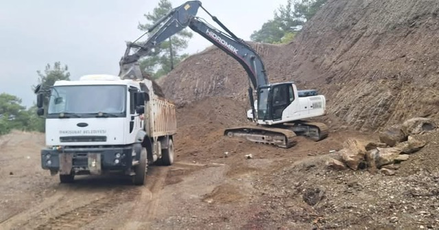 Onikişubat Belediyesi’nden Çamlıbel Mahallesi’nde Yol İyileştirme Çalışmaları