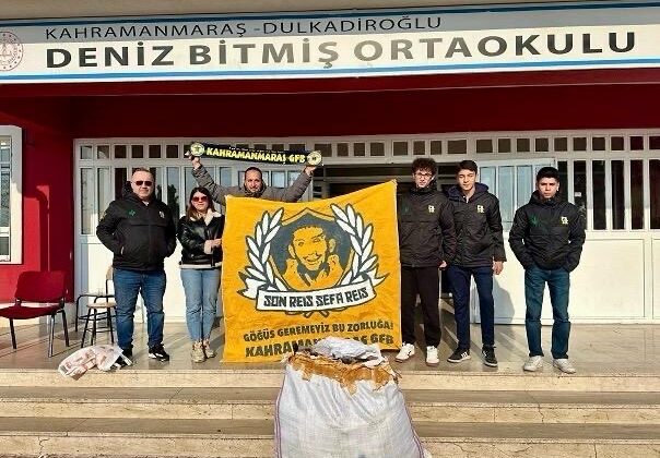 GFB İhtiyaç Sahibi Öğrencilere Mont ve Bot Yardımı