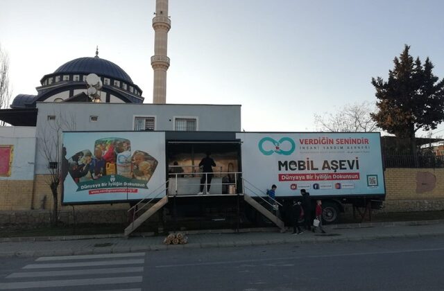 Dulkadiroğlu Belediyesi’nin Bağlarbaşı Camii Önündeki Aşevi Ramazan’da Hizmete Başladı