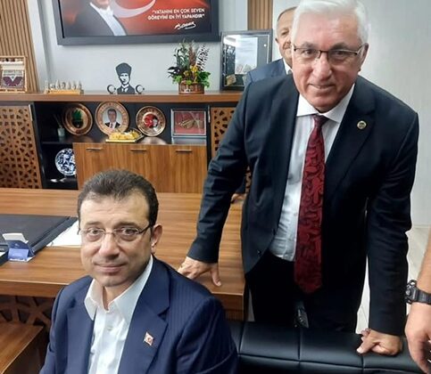 Pazarcık Belediye Başkanı İkizer: “Ekrem İmamoğlu Yalnız Değildir, Hukuksuzluk Halk Selinin Önünde Duramaz”
